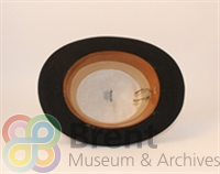 TH\CT\Museum catalogue\3D objects\2010_43_1_d_th.jpg; 2010.43.1a-b; Top Hat box; Box